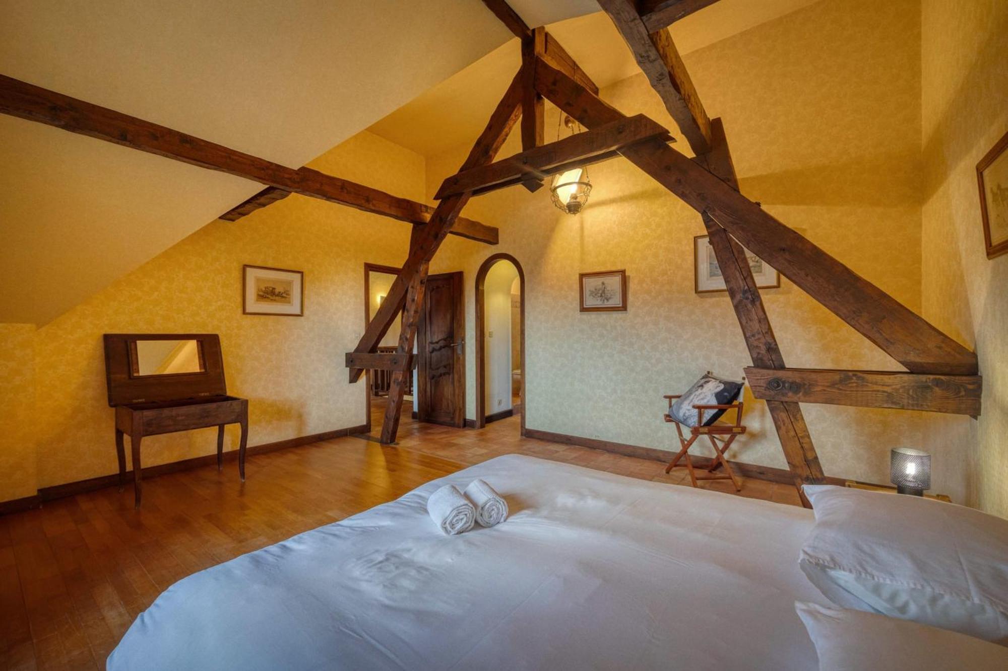 #Hp La Maison Des Lilas Large Family House Sleeps 12 Garden Seyssinet Esterno foto